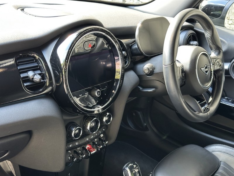 2021 (71) MINI HATCHBACK 2.0 Cooper S Exclusive 3dr Auto 5475022