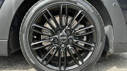 2021 (71) MINI HATCHBACK 2.0 Cooper S Exclusive 3dr Auto 5475050