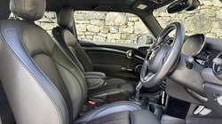 2021 (71) MINI HATCHBACK 2.0 Cooper S Exclusive 3dr Auto 5475013