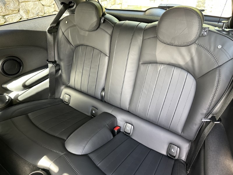 2021 (71) MINI HATCHBACK 2.0 Cooper S Exclusive 3dr Auto 5475019