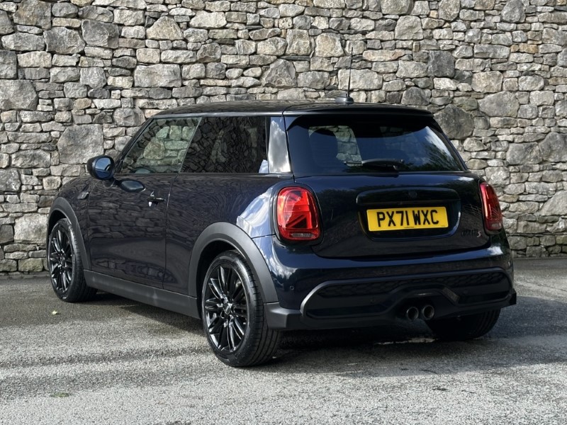 2021 (71) MINI HATCHBACK 2.0 Cooper S Exclusive 3dr Auto 5475040