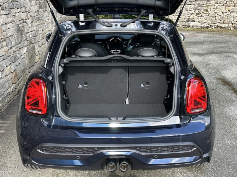 2021 (71) MINI HATCHBACK 2.0 Cooper S Exclusive 3dr Auto 5474996