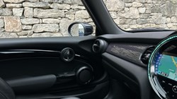2023 (23) MINI HATCHBACK 1.5 Cooper Exclusive 3dr 5478413