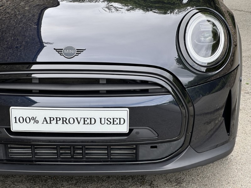 2023 (23) MINI HATCHBACK 1.5 Cooper Exclusive 3dr 5478424