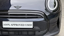 2023 (23) MINI HATCHBACK 1.5 Cooper Exclusive 3dr 5478424