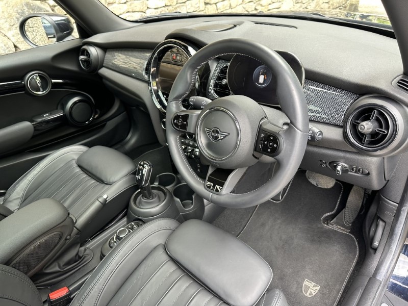 2023 (23) MINI HATCHBACK 1.5 Cooper Exclusive 3dr 5478407