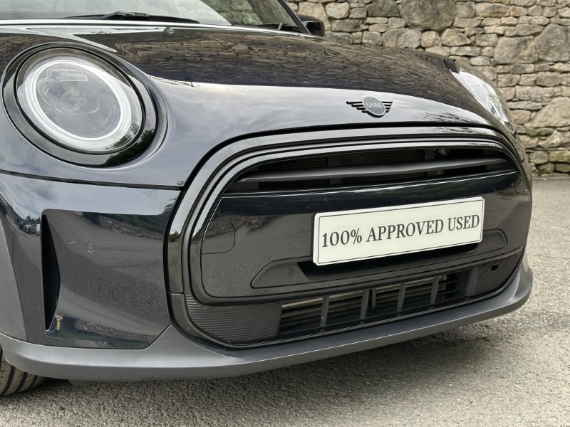 2023 (23) MINI HATCHBACK 1.5 Cooper Exclusive 3dr 5478459