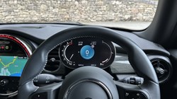 2023 (23) MINI HATCHBACK 1.5 Cooper Exclusive 3dr 5478456