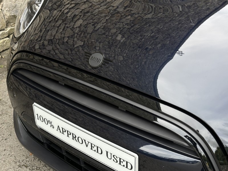2023 (23) MINI HATCHBACK 1.5 Cooper Exclusive 3dr 5478425
