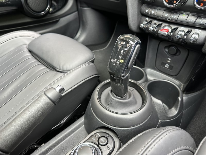 2023 (23) MINI HATCHBACK 1.5 Cooper Exclusive 3dr 5478415