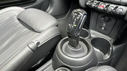 2023 (23) MINI HATCHBACK 1.5 Cooper Exclusive 3dr 5478415