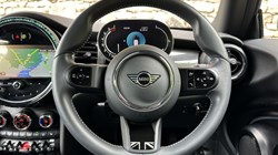 2023 (23) MINI HATCHBACK 1.5 Cooper Exclusive 3dr 5478452