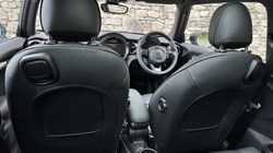 2023 (23) MINI HATCHBACK 1.5 Cooper Exclusive 3dr 5478446