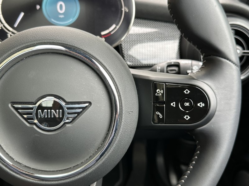 2023 (23) MINI HATCHBACK 1.5 Cooper Exclusive 3dr 5478422