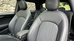 2023 (23) MINI HATCHBACK 1.5 Cooper Exclusive 3dr 5478429