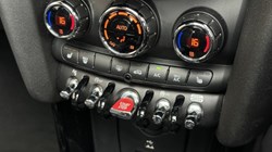 2023 (23) MINI HATCHBACK 1.5 Cooper Exclusive 3dr 5478417