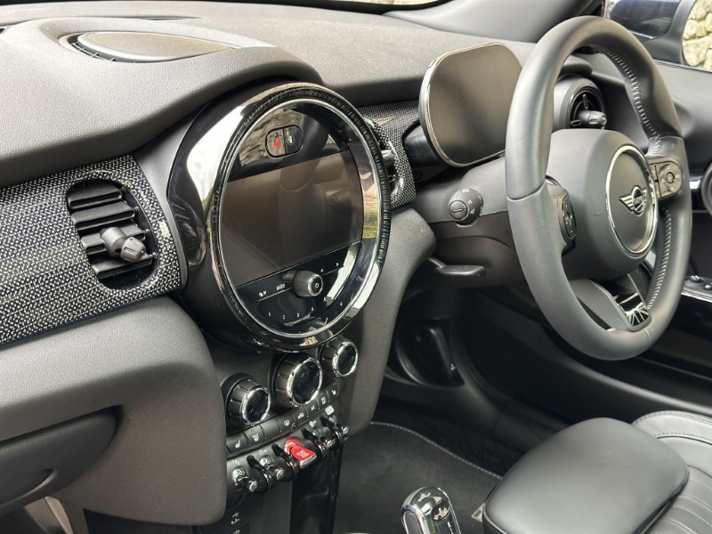2023 (23) MINI HATCHBACK 1.5 Cooper Exclusive 3dr 5478428
