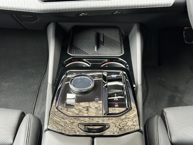 2025 (25) BMW i5 eDrive40 M Sport Saloon  5467473