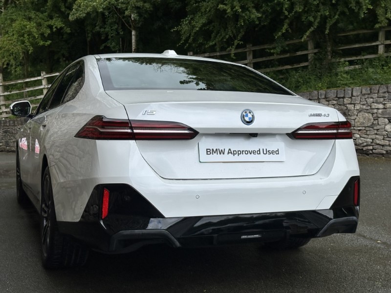 2025 (25) BMW i5 eDrive40 M Sport Saloon  5467420