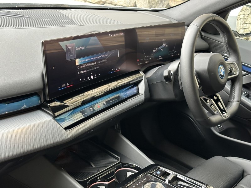 2025 (25) BMW i5 eDrive40 M Sport Saloon  5467439