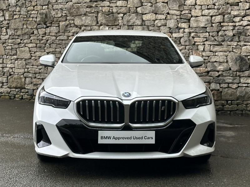 2025 (25) BMW i5 eDrive40 M Sport Saloon  5467444