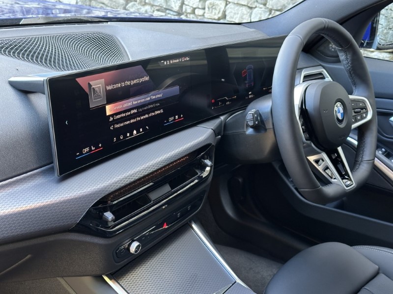 2026 (26) BMW 3 SERIES 320i M Sport 5dr Touring 5439630