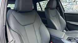 2026 (26) BMW 3 SERIES 320i M Sport 5dr Touring 5439608