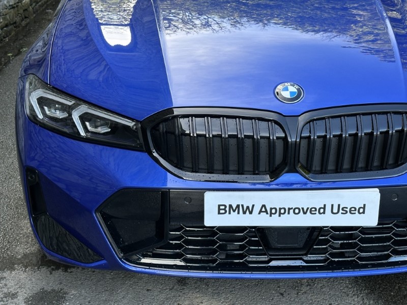 2026 (26) BMW 3 SERIES 320i M Sport 5dr Touring 5439622