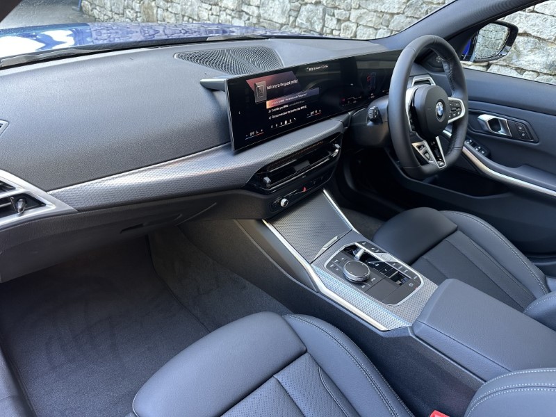 2026 (26) BMW 3 SERIES 320i M Sport 5dr Touring 5439629