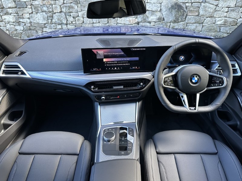 2026 (26) BMW 3 SERIES 320i M Sport 5dr Touring 5439650