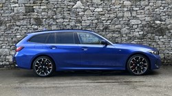 2026 (26) BMW 3 SERIES 320i M Sport 5dr Touring 5439596