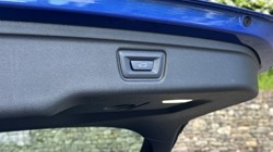 2026 (26) BMW 3 SERIES 320i M Sport 5dr Touring 5439602