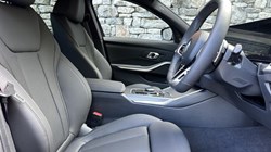 2026 (26) BMW 3 SERIES 320i M Sport 5dr Touring 5439607