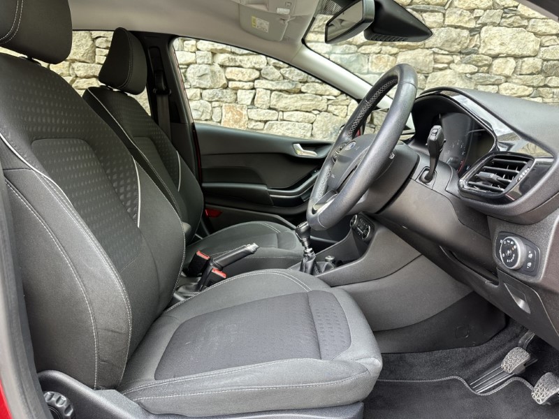 2018 (68) FORD FIESTA 1.0 EcoBoost 125 Titanium 5dr 5477783