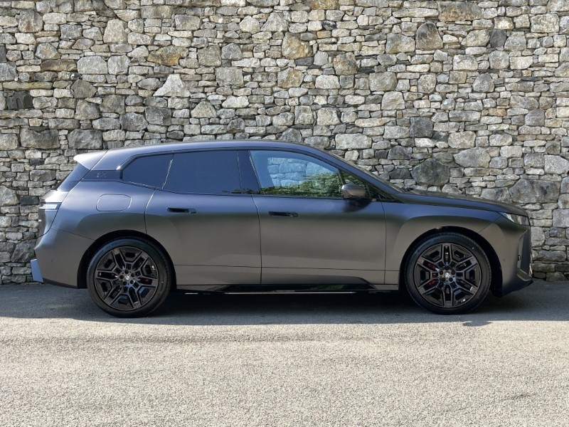 2026 (26) BMW iX xDrive45 M Sport 5501595