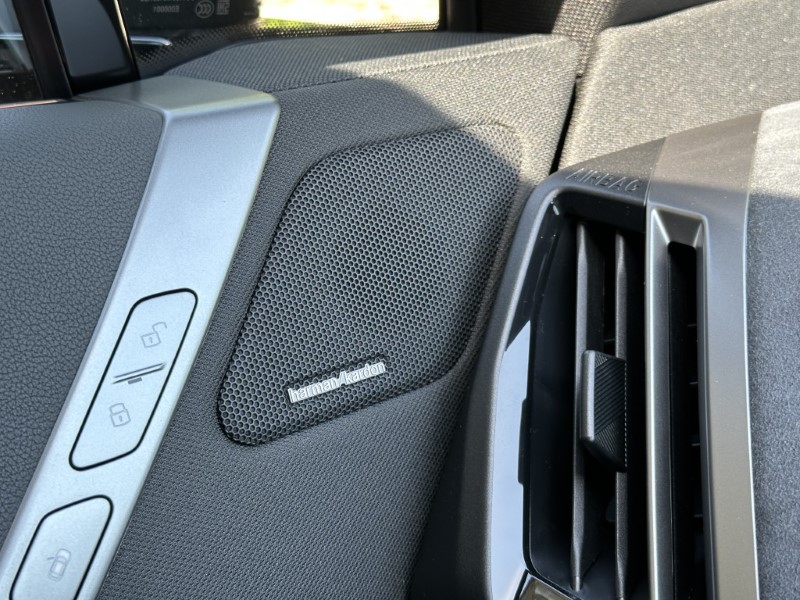 2026 (26) BMW iX xDrive45 M Sport 5501653