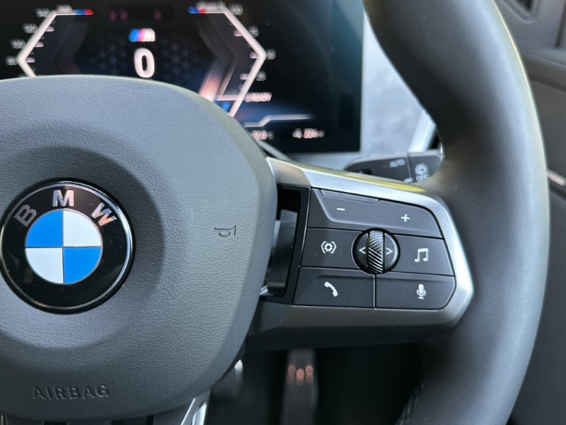 2026 (26) BMW iX xDrive45 M Sport 5501610