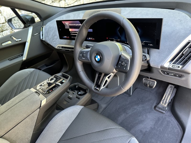 2026 (26) BMW iX xDrive45 M Sport 5501597