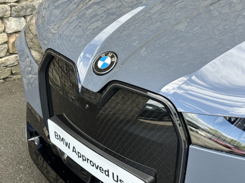 2026 (26) BMW iX xDrive45 M Sport 5454275