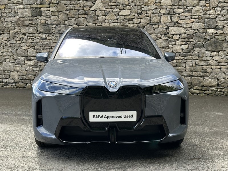 2026 (26) BMW iX xDrive45 M Sport 5454260