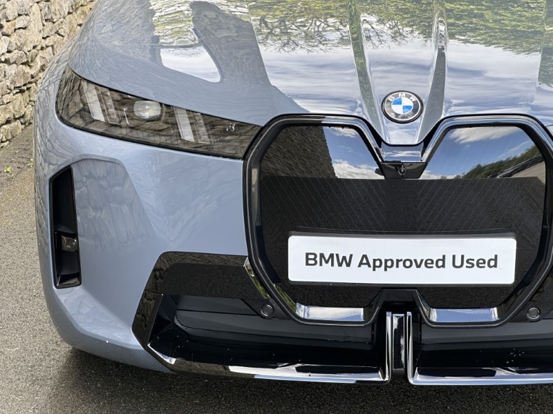 2026 (26) BMW iX xDrive45 M Sport 5454273