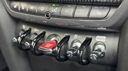 2019 (19) MINI COUNTRYMAN 2.0 Cooper S Exclusive 5dr Auto 5506989