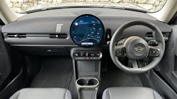 2025 (75) MINI COOPER 1.5 C Classic 3dr Auto 5478009