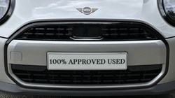2025 (75) MINI COOPER 1.5 C Classic 3dr Auto 5478020