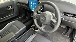 2025 (75) MINI COOPER 1.5 C Classic 3dr Auto 5477972