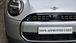 2025 (75) MINI COOPER 1.5 C Classic 3dr Auto 5477983
