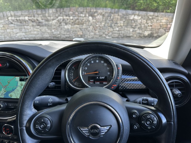 2017 (17) MINI HATCHBACK 2.0 Cooper S D 3dr 5519908
