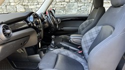 2017 (17) MINI HATCHBACK 2.0 Cooper S D 3dr 5519878