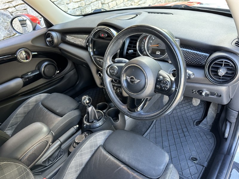 2017 (17) MINI HATCHBACK 2.0 Cooper S D 3dr 5519859