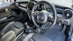 2017 (17) MINI HATCHBACK 2.0 Cooper S D 3dr 5519859
